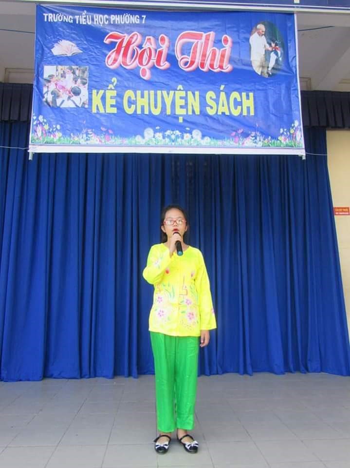Kể chuyện sách